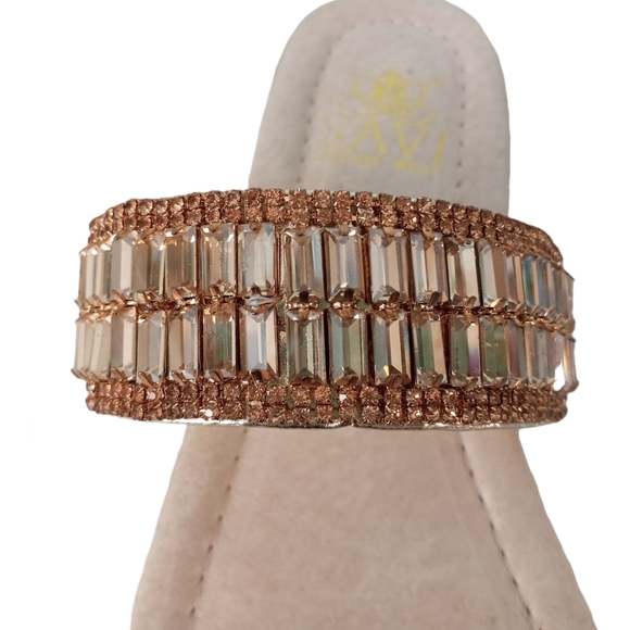 NWOT | SAVI Resort Wear "Helena" Jewel Embellished One Toe Flat Sandal | US 8 - Picture 4 of 5